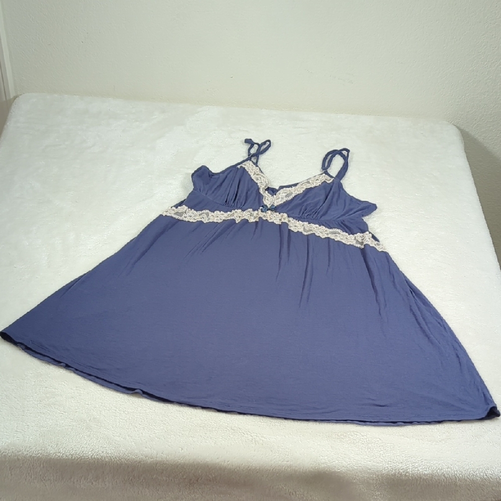 Victoria's Secret Nightie LG EUC